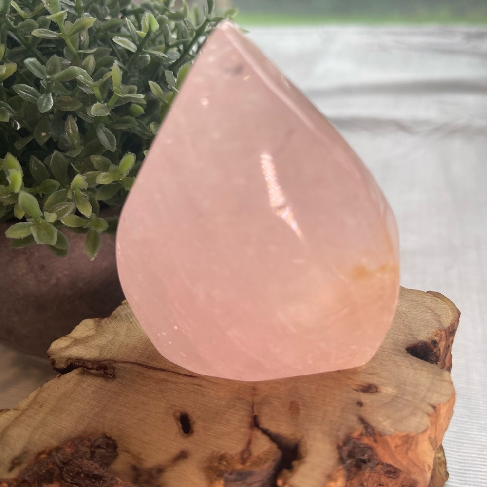 150g Natural Rose Quartz Tear drop hand carved healing gift